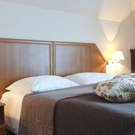 Hotel Zorza Namysłów Dış mekan fotoğraf