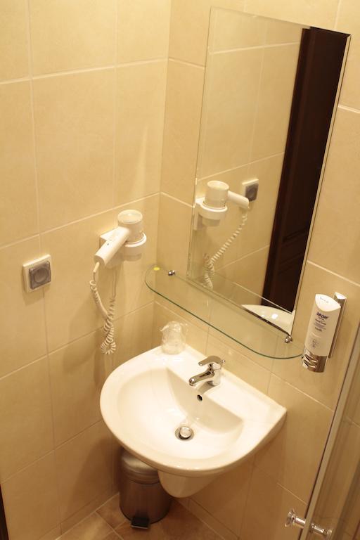 Hotel Zorza Namysłów Oda fotoğraf