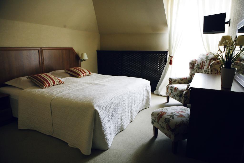 Hotel Zorza Namysłów Oda fotoğraf